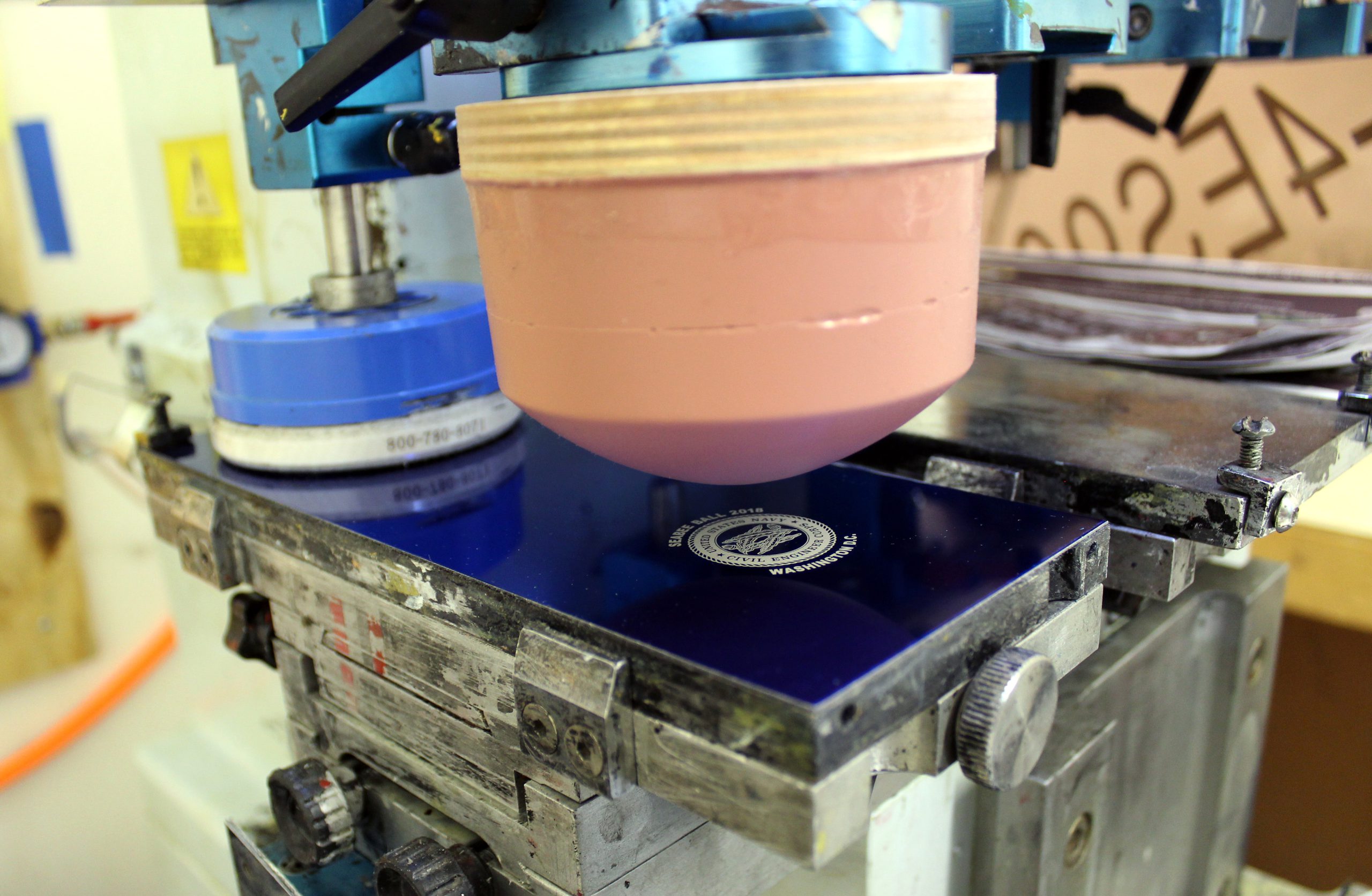 چاپ تامپو در عطر سازی